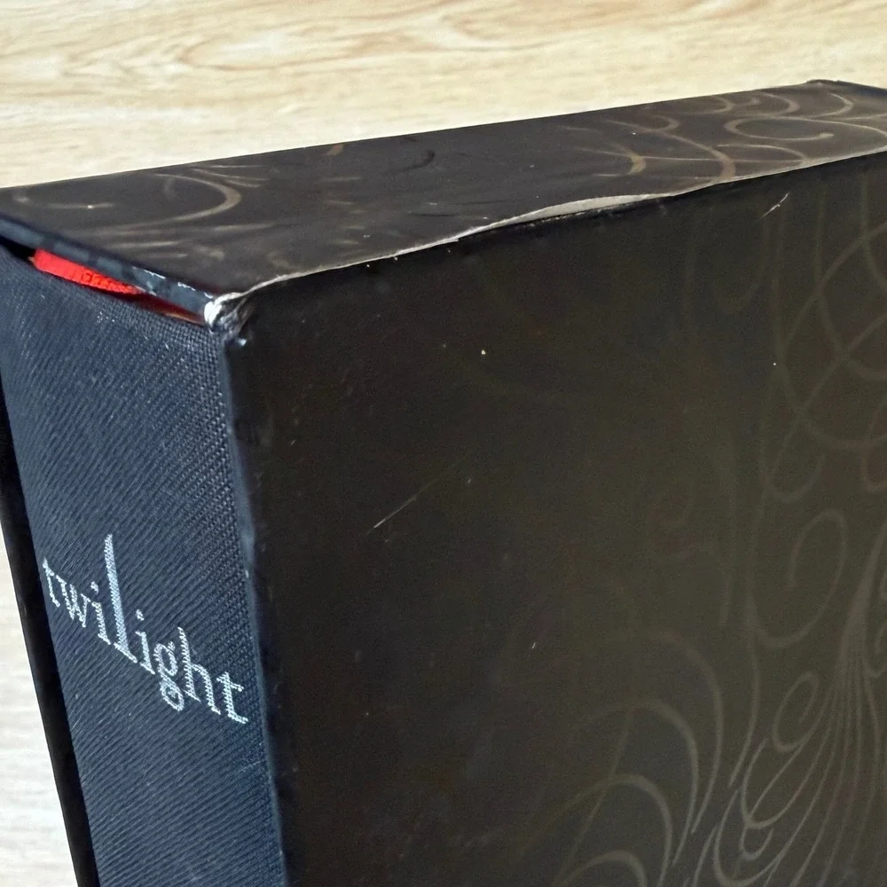 Twilight Stephenie Meyer First Collector's Edition Hardcover Book with Slipcase